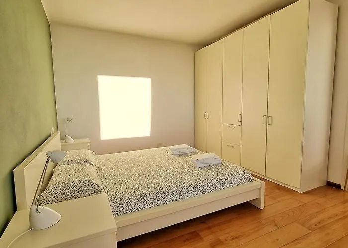 Bilocale Con Vista Panoramica ブルナーテ